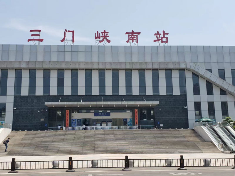 上海好的刑事律師為您解答持刀搶劫致人二級重傷該如何處理