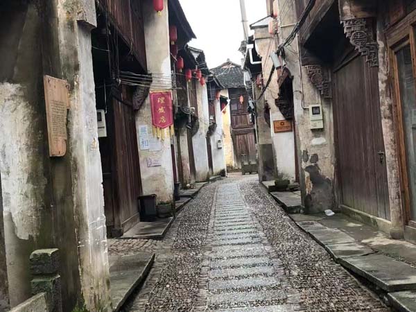 挪用公款罪的實行行為如何認定？上海刑事訴訟律師為您解答