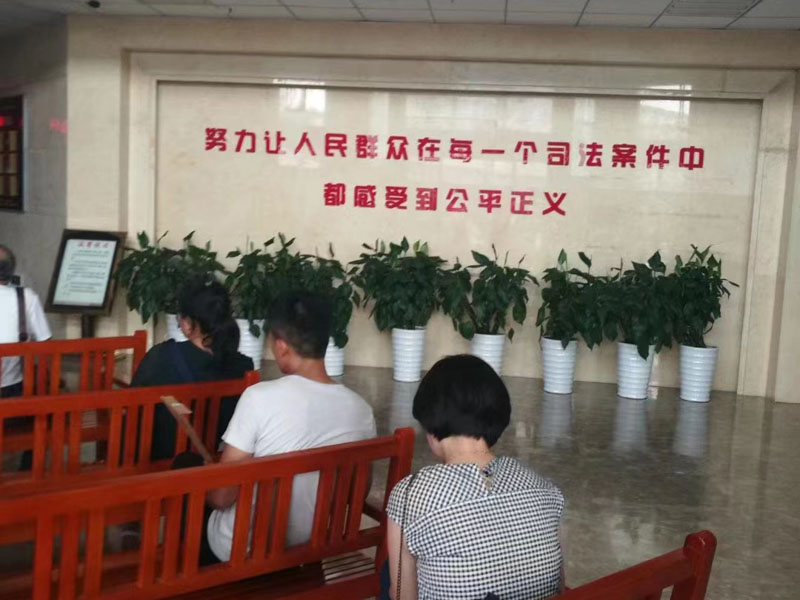 寶山刑事案件律師講解：假冒注冊商標罪立案標準及量刑標準！