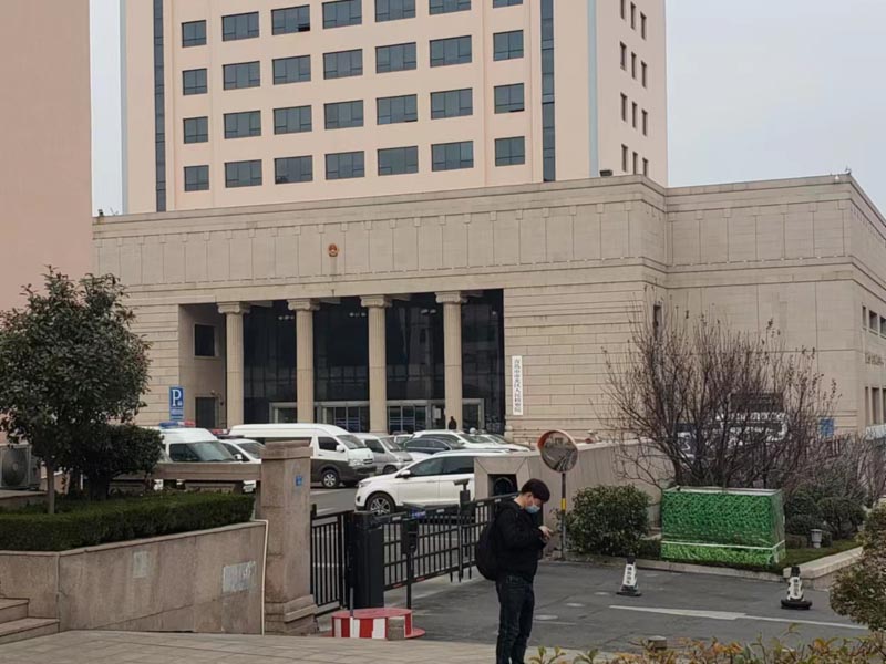 搶劫十萬元的財物按照規定會判刑幾年？上海十大刑事律師告訴您