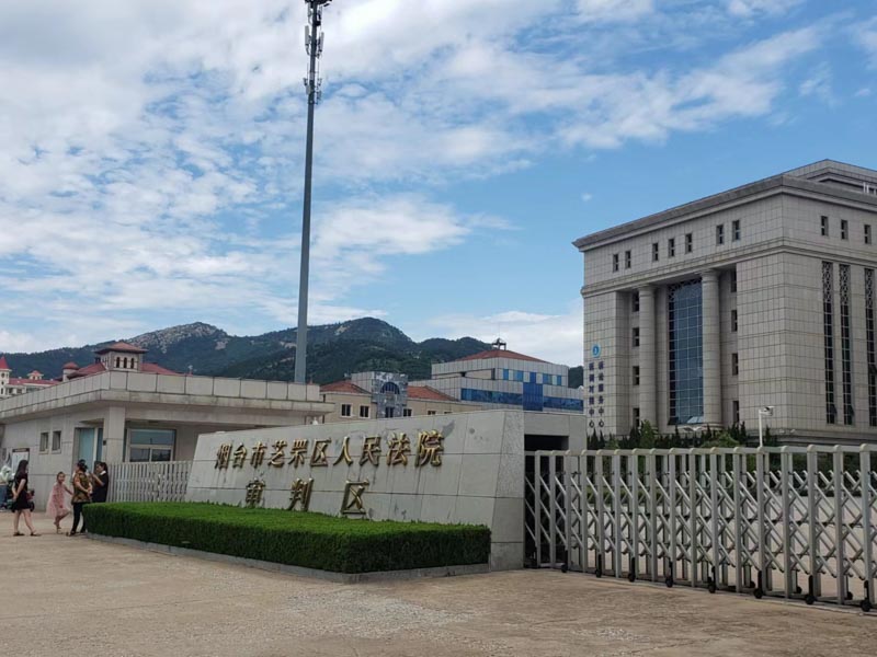 貪污罪的共犯是否有身份上的限制？上海請刑事辯護律師來回答