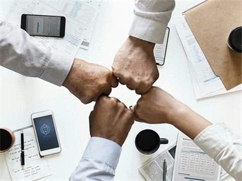 行李箱藏毒不知情是否構成運輸毒品罪 上海青浦刑事律師